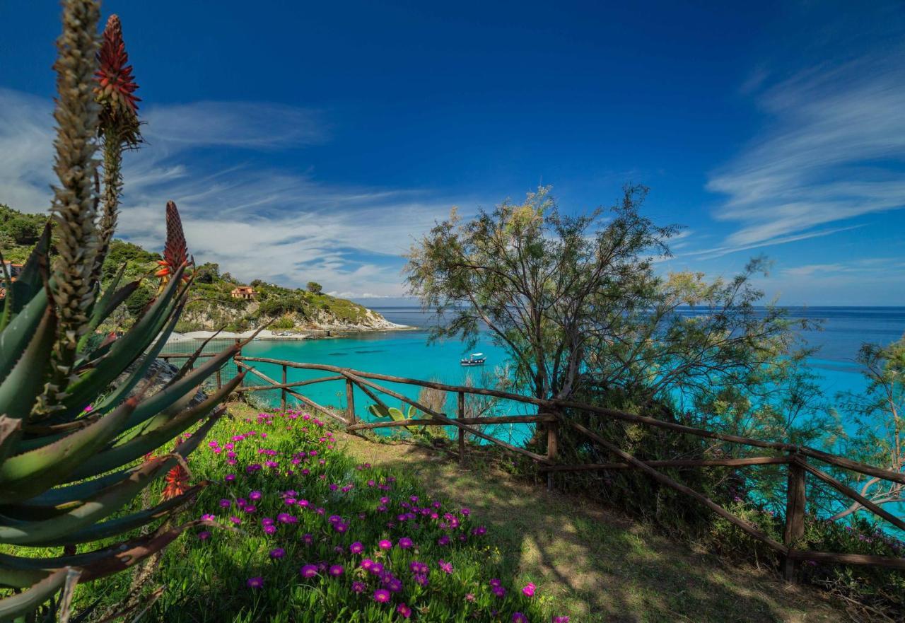 Hotel Cernia Isola Botanica SantʼAndrea Εξωτερικό φωτογραφία