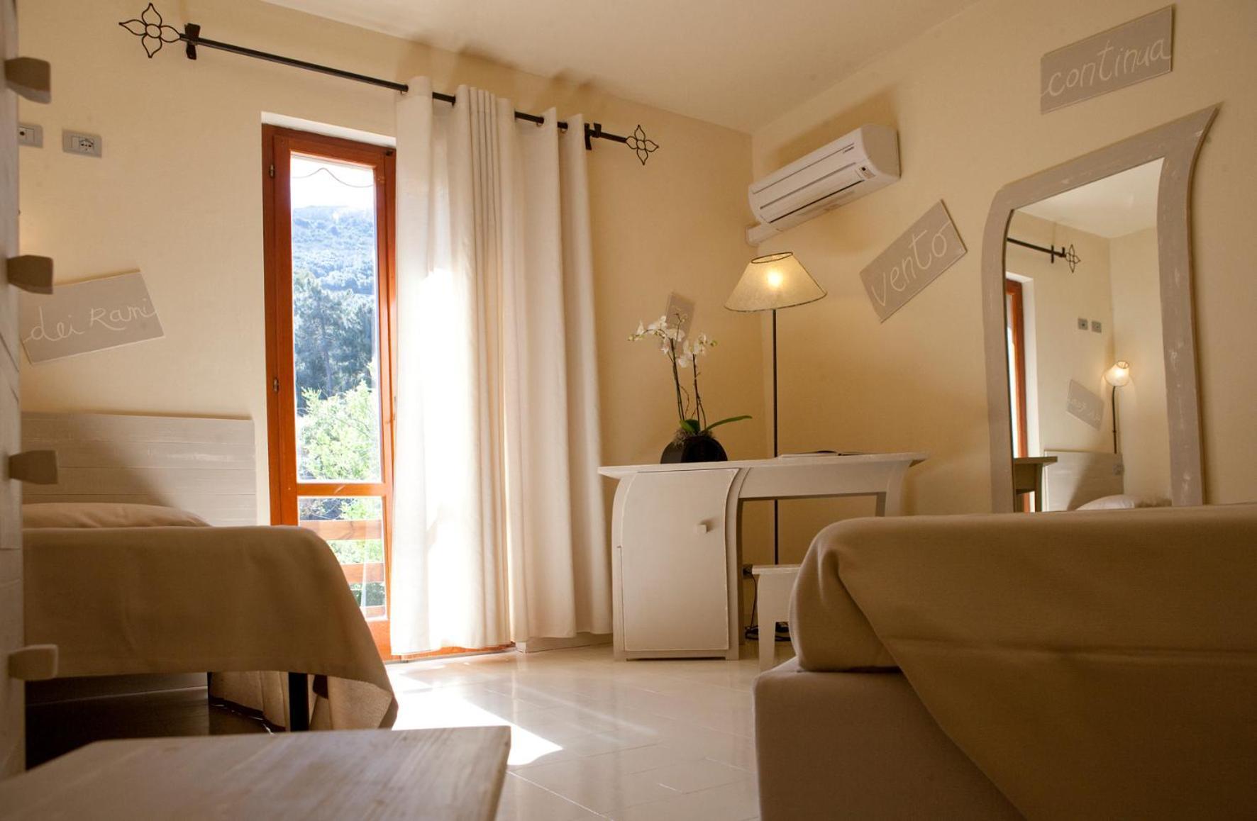Hotel Cernia Isola Botanica SantʼAndrea Εξωτερικό φωτογραφία