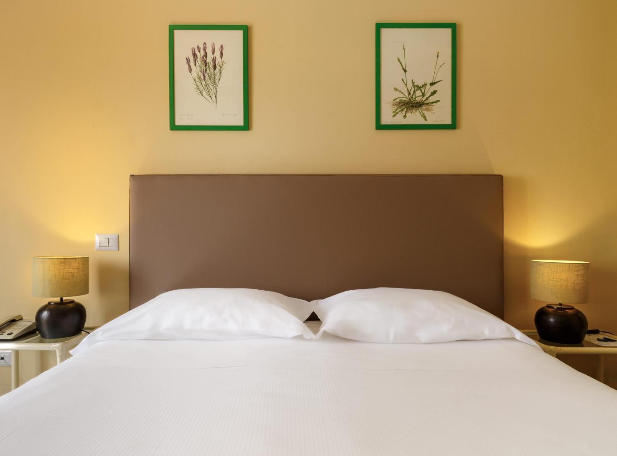 Hotel Cernia Isola Botanica SantʼAndrea Εξωτερικό φωτογραφία