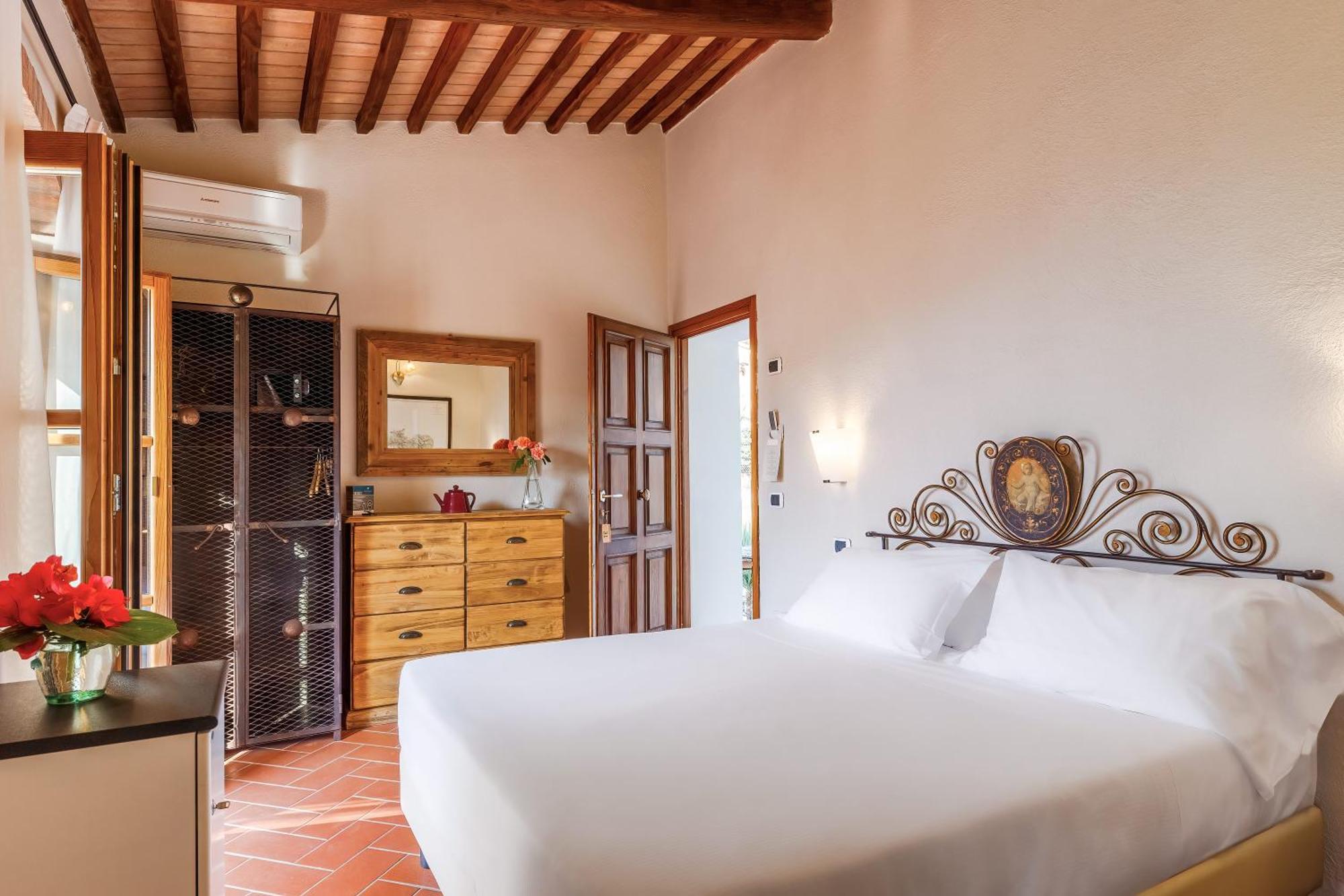 Hotel Cernia Isola Botanica SantʼAndrea Εξωτερικό φωτογραφία