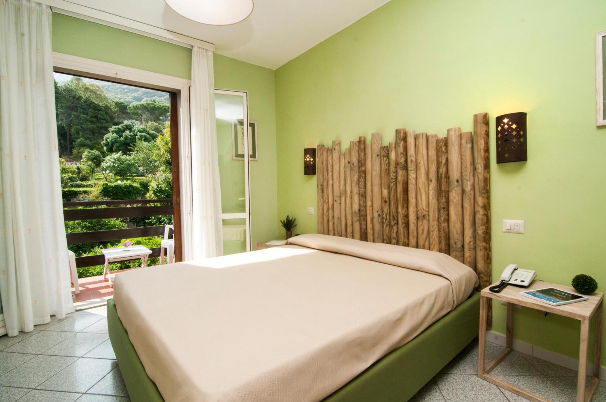 Hotel Cernia Isola Botanica SantʼAndrea Εξωτερικό φωτογραφία